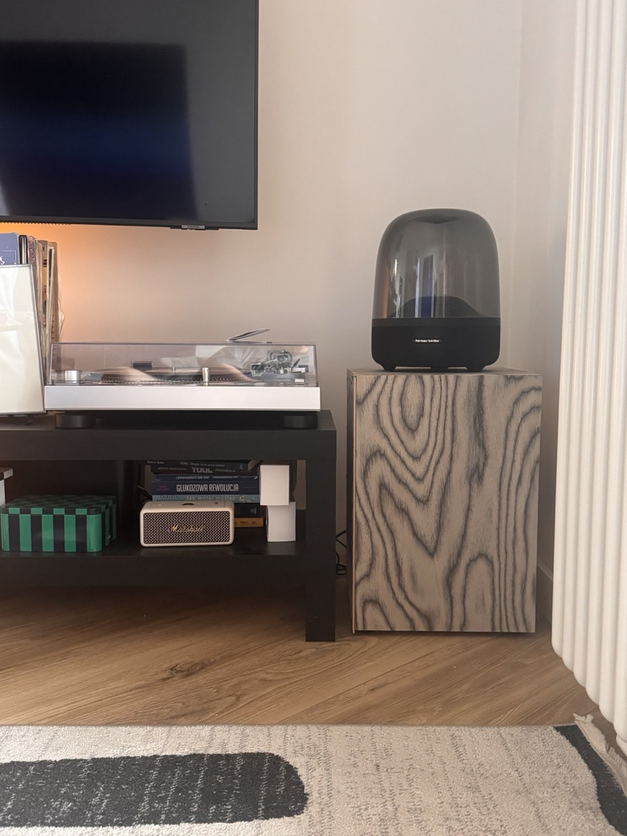 Silver Maple 0.4mm reconstituted veneer — application photo 1